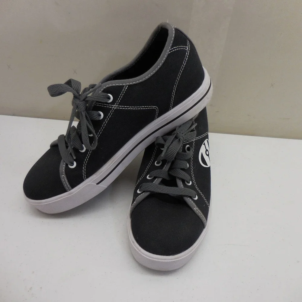 Heelys HES10459 Canvas Roller Shoes Black Grey Mens 7 Womens 8 Skate Sneakers
